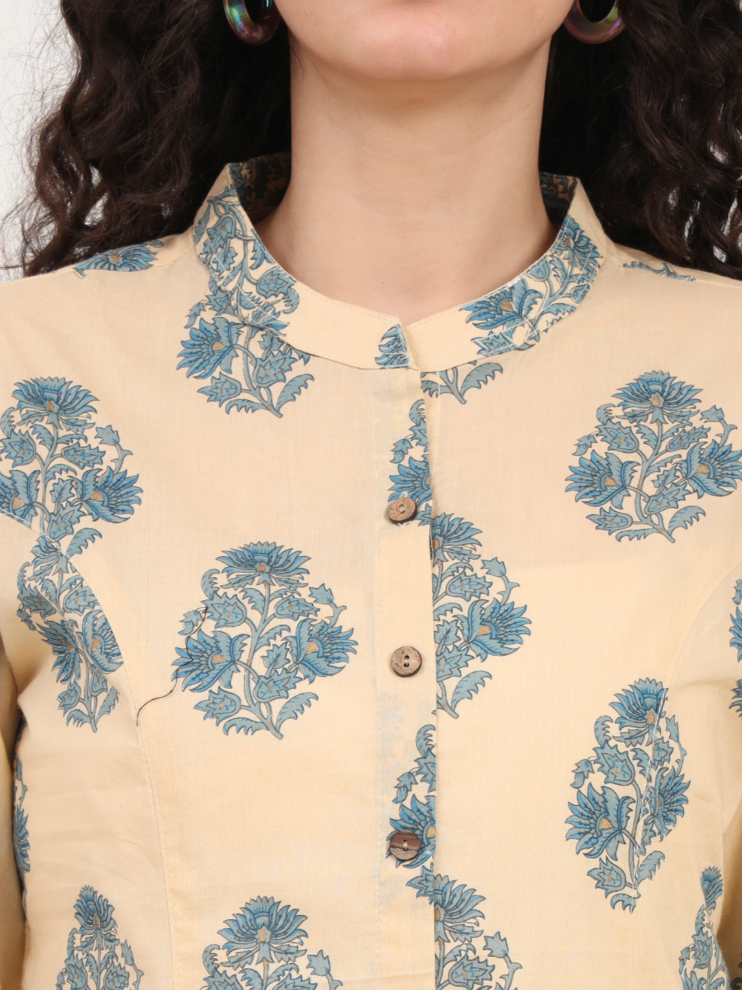 Noe Velarro Beige Floral Printed Cotton Top