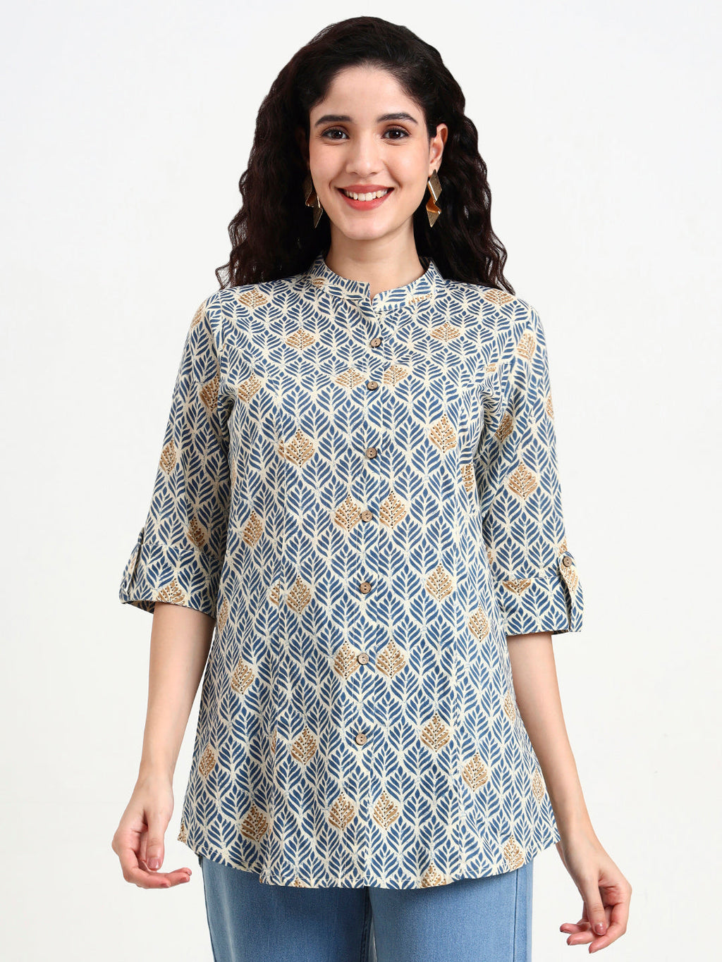Noe Velarro Blue Geometric Printed Cotton Top