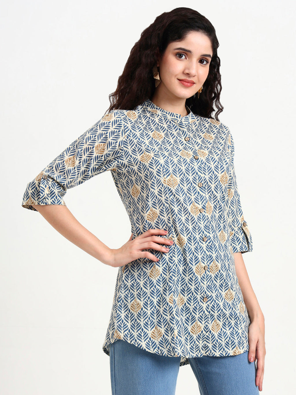 Noe Velarro Blue Geometric Printed Cotton Top