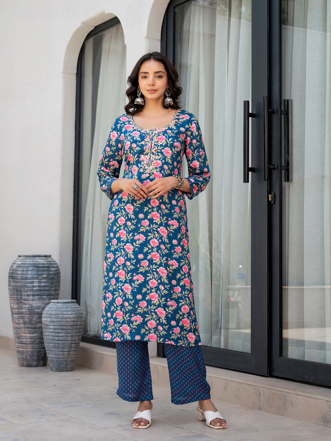 Noe Velarro Blue Embroidered Floral Print Muslin Kurta Set