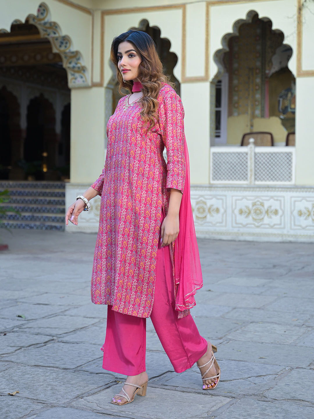 Noe Velarro Pink Floral Printed Muslin Straight Kurta Pant with Dupatta