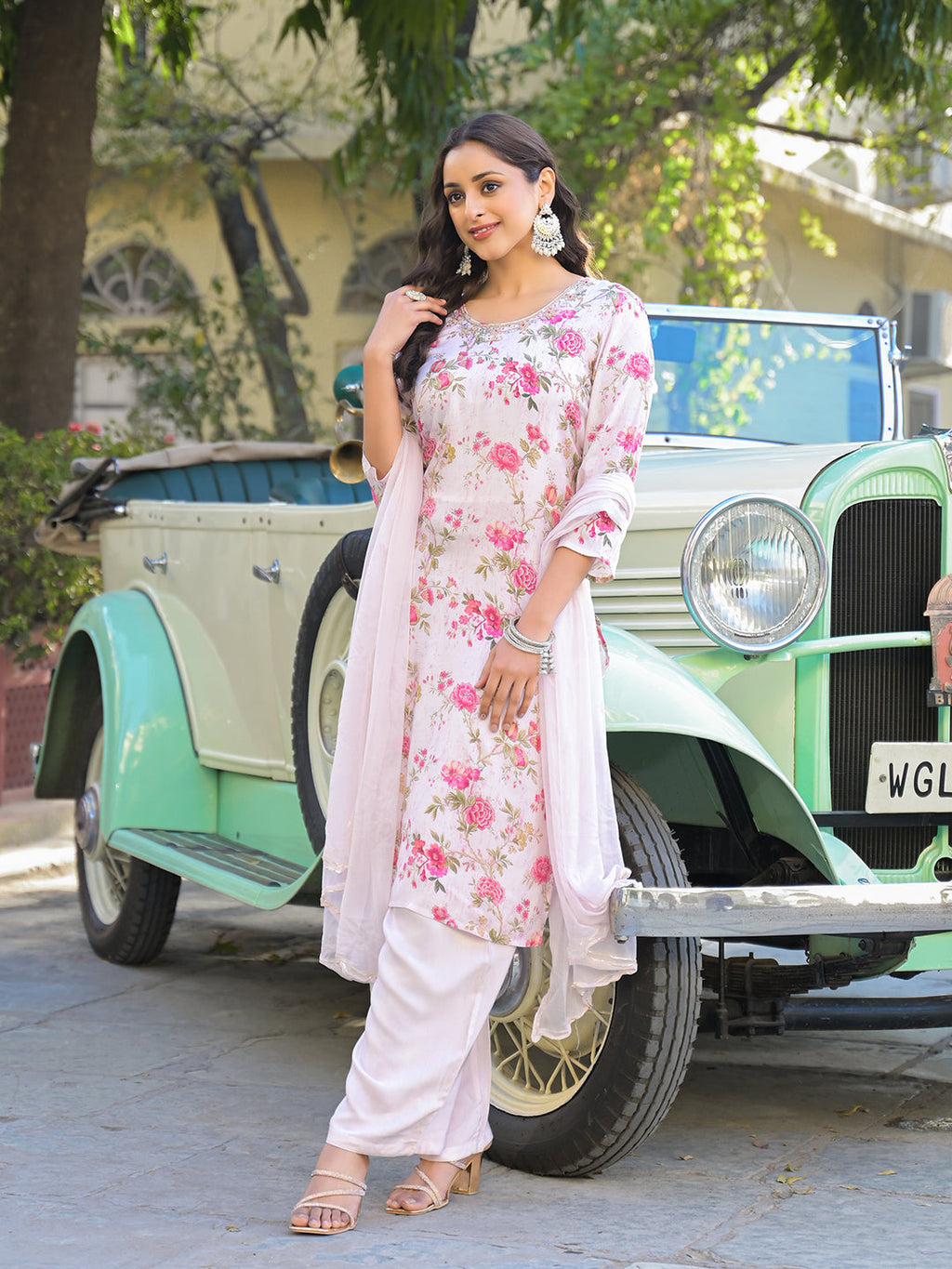 Noe Velarro Light Pink Floral Printed Muslin Straight Kurta Pant with Dupatta