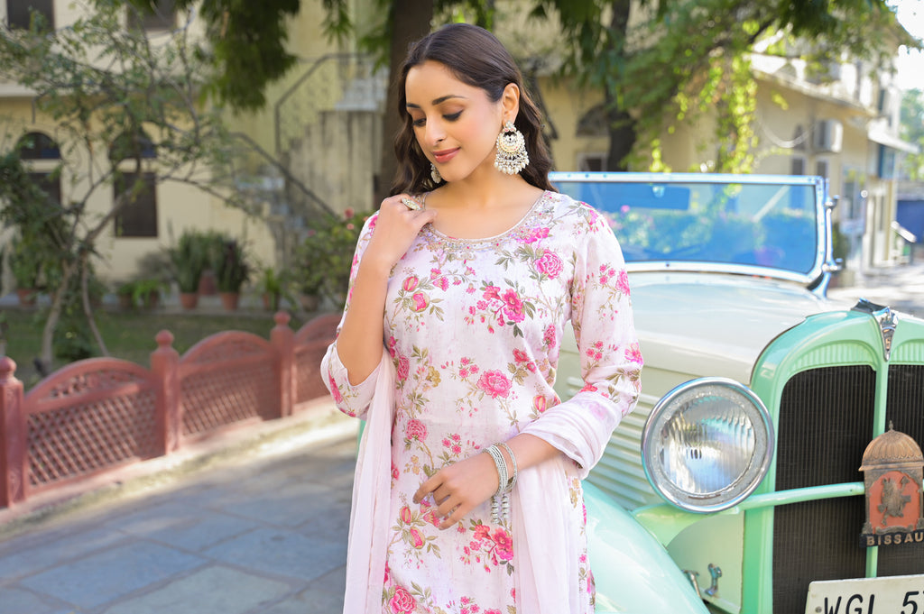 Noe Velarro Light Pink Floral Printed Muslin Straight Kurta Pant with Dupatta
