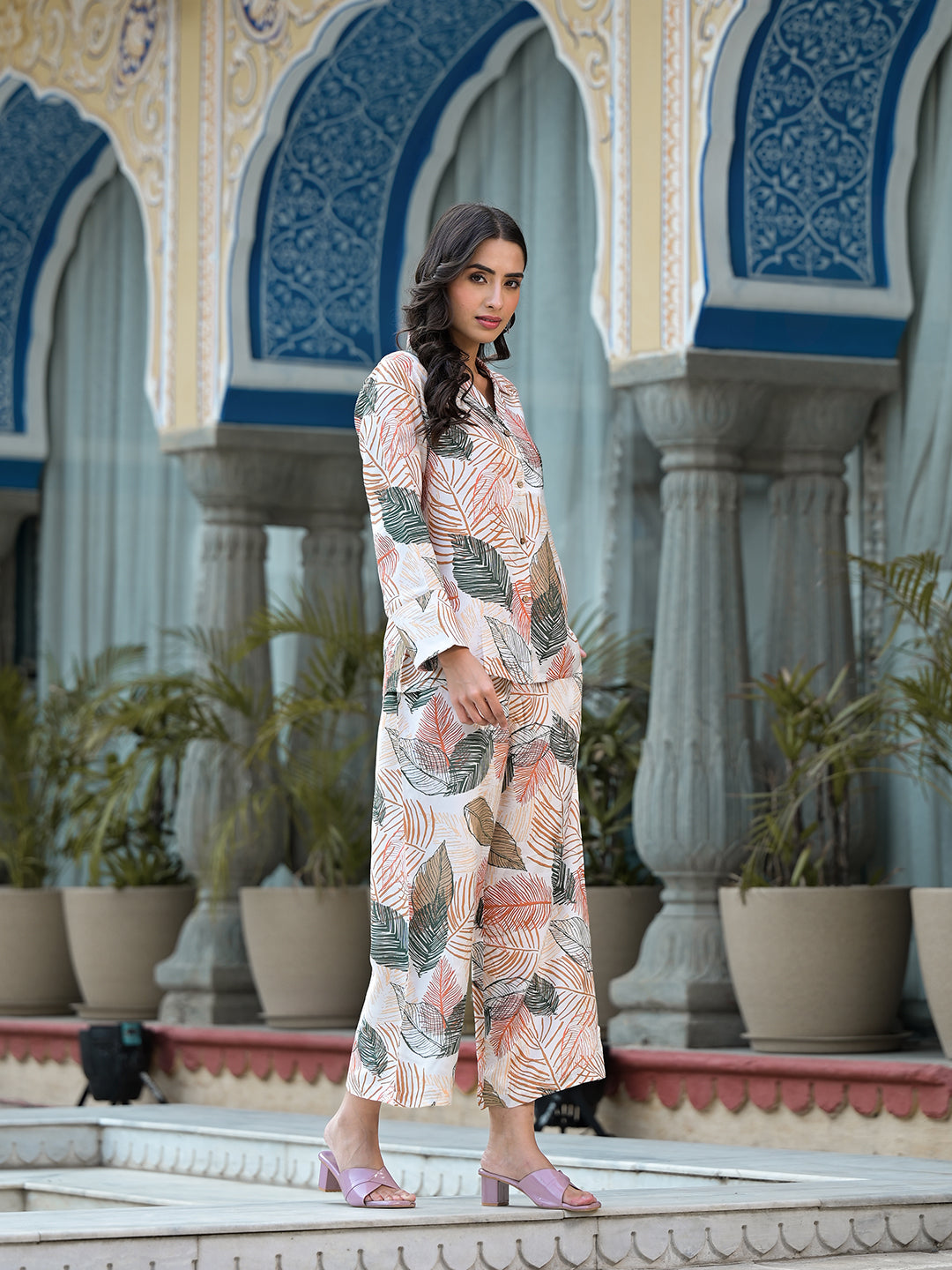 Noe Velarro MultiColored Leaf Printed Muslin Co-ord Set