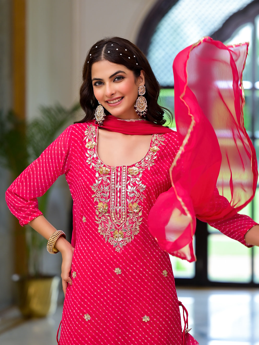 Noe Velarro Pink Leheriya Print Georgette Fabric Straight Kurta & Trouser with Dupatta
