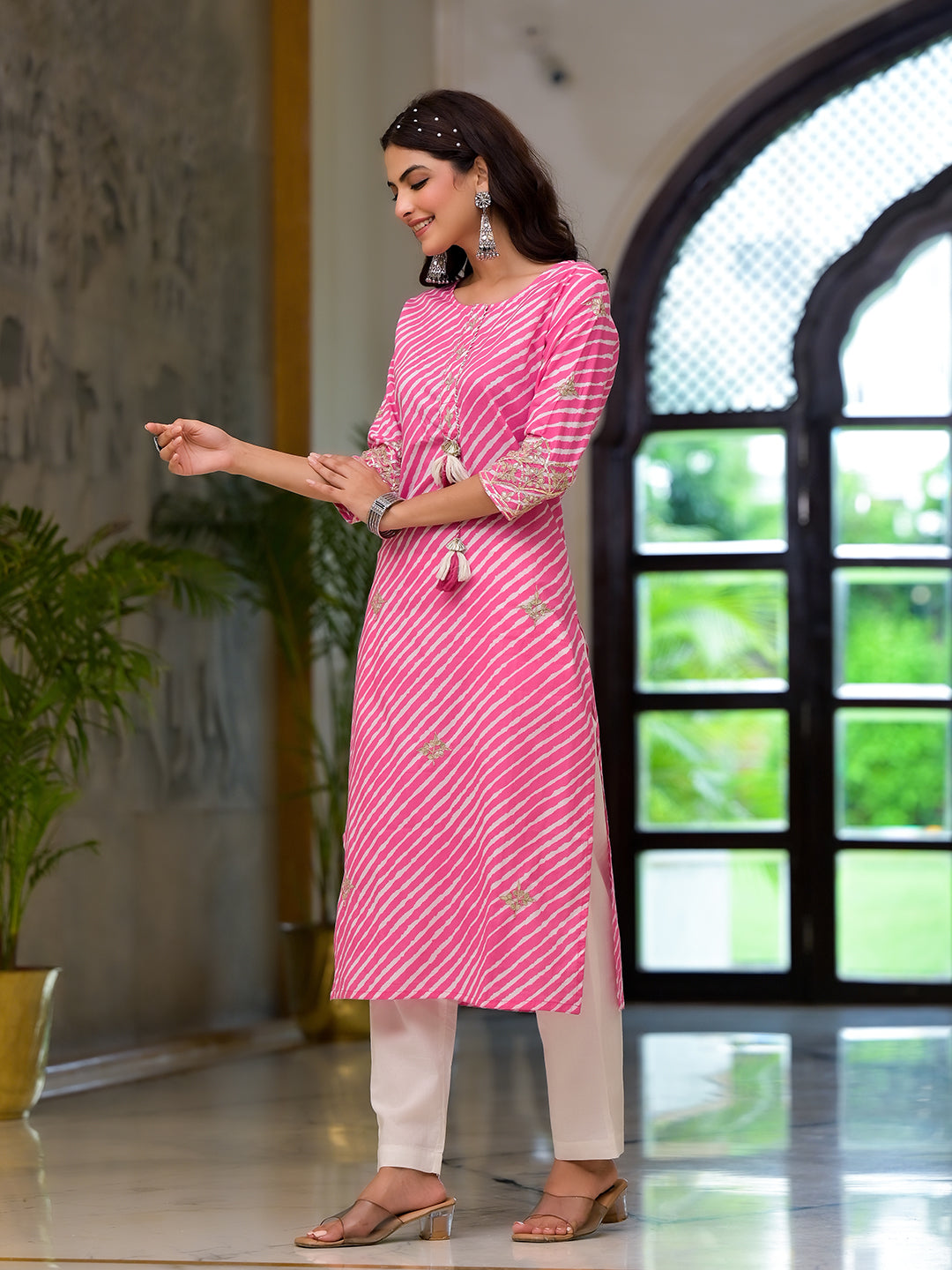Noe Velarro Pink Leheriya Print Embroidered Pure Cotton Straight Kurta