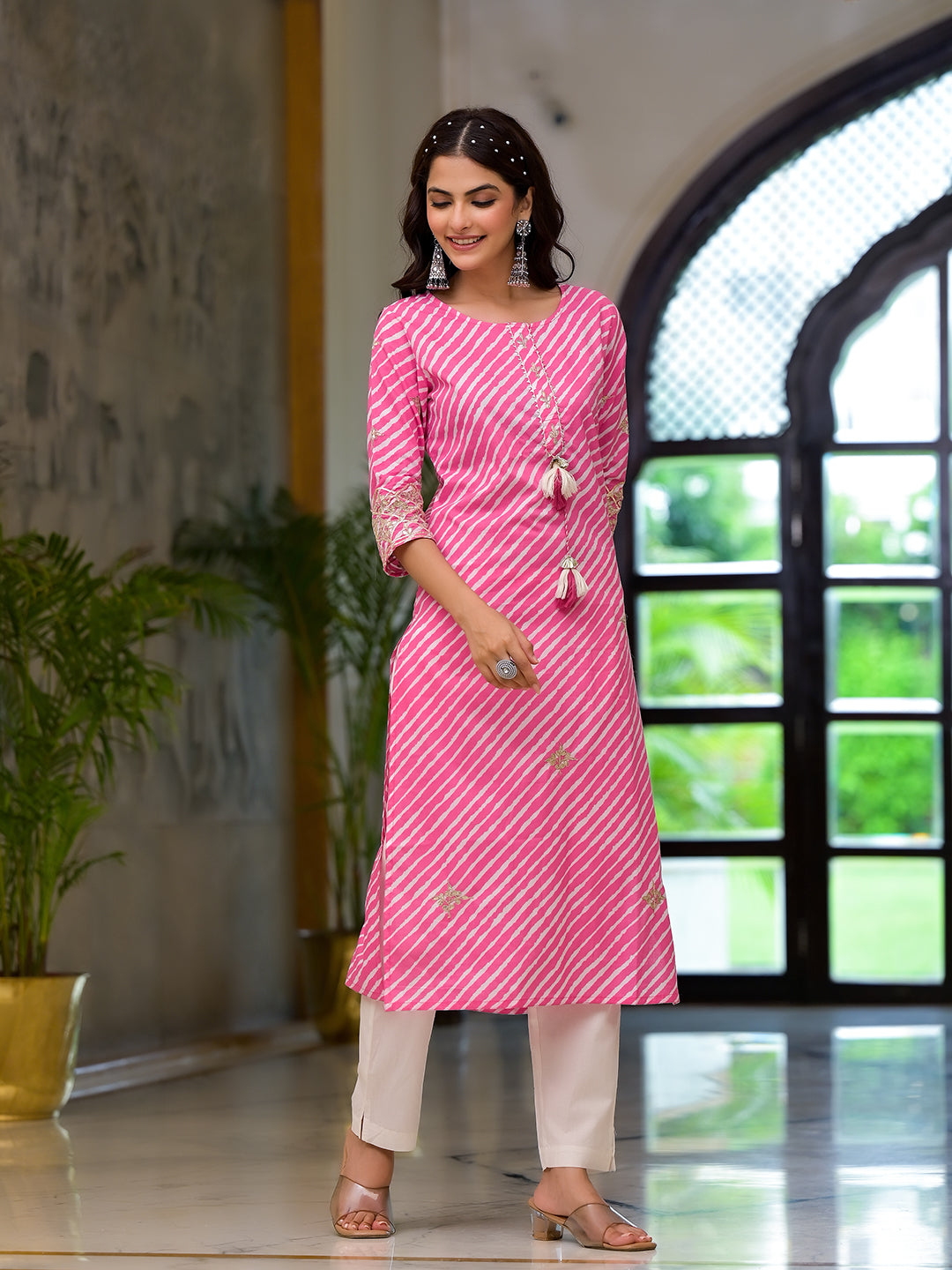 Noe Velarro Pink Leheriya Print Embroidered Pure Cotton Straight Kurta