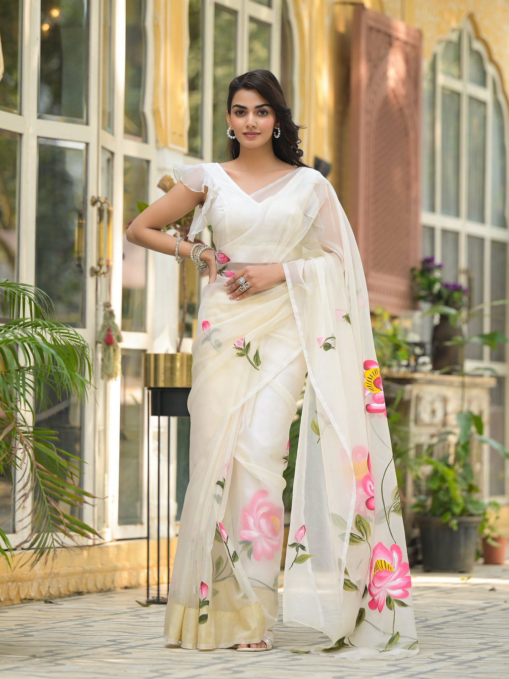 Noe Velarro Cream Hand-painted Organza Saree