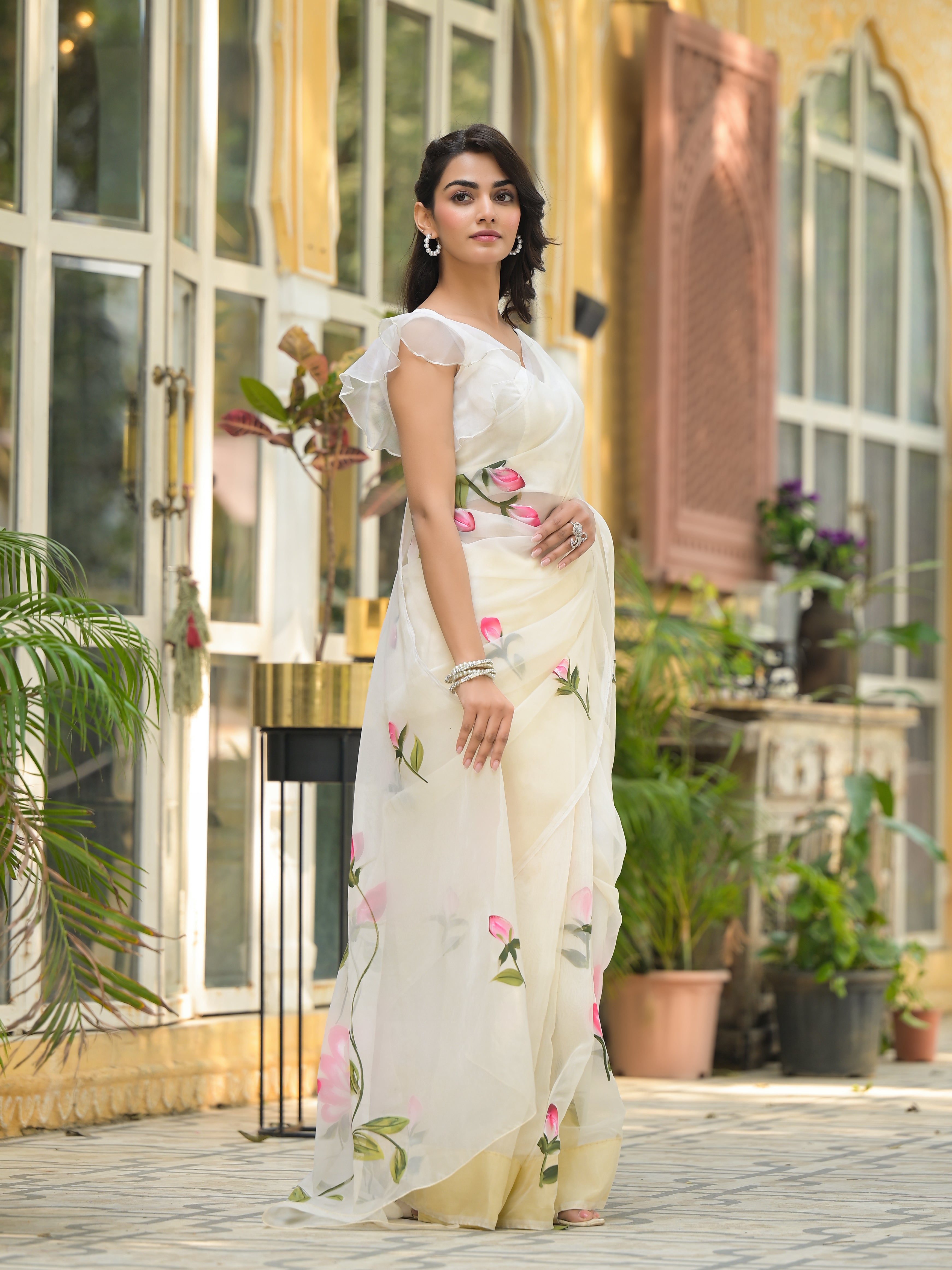 Noe Velarro Cream Hand-painted Organza Saree