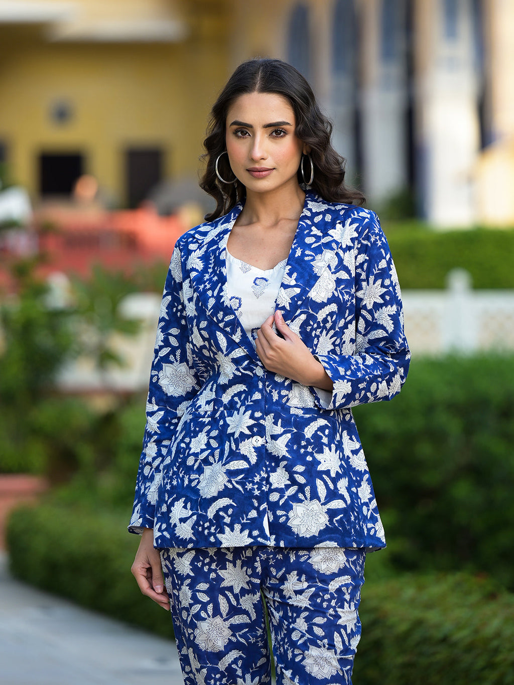 Noe Velarro Blue & White Floral handblock Printed Co-ord Set