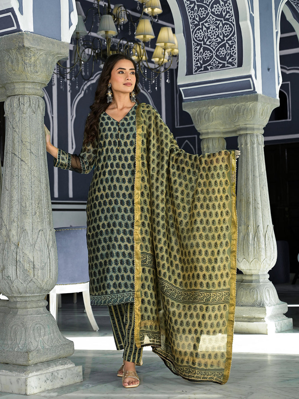 Noe Velarro Green Ethnic Printed Chanderi Silk Kurta Trouser with Dupatta Set