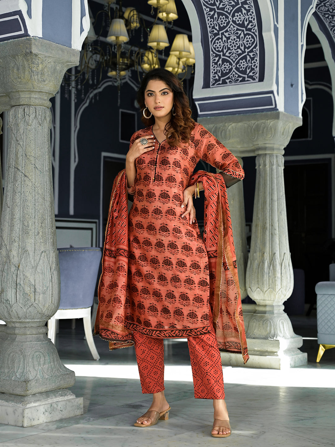Noe Velarro Maroon Ethnic Printed Chanderi Silk Kurta Set with Maheshwari Silk Dupatta