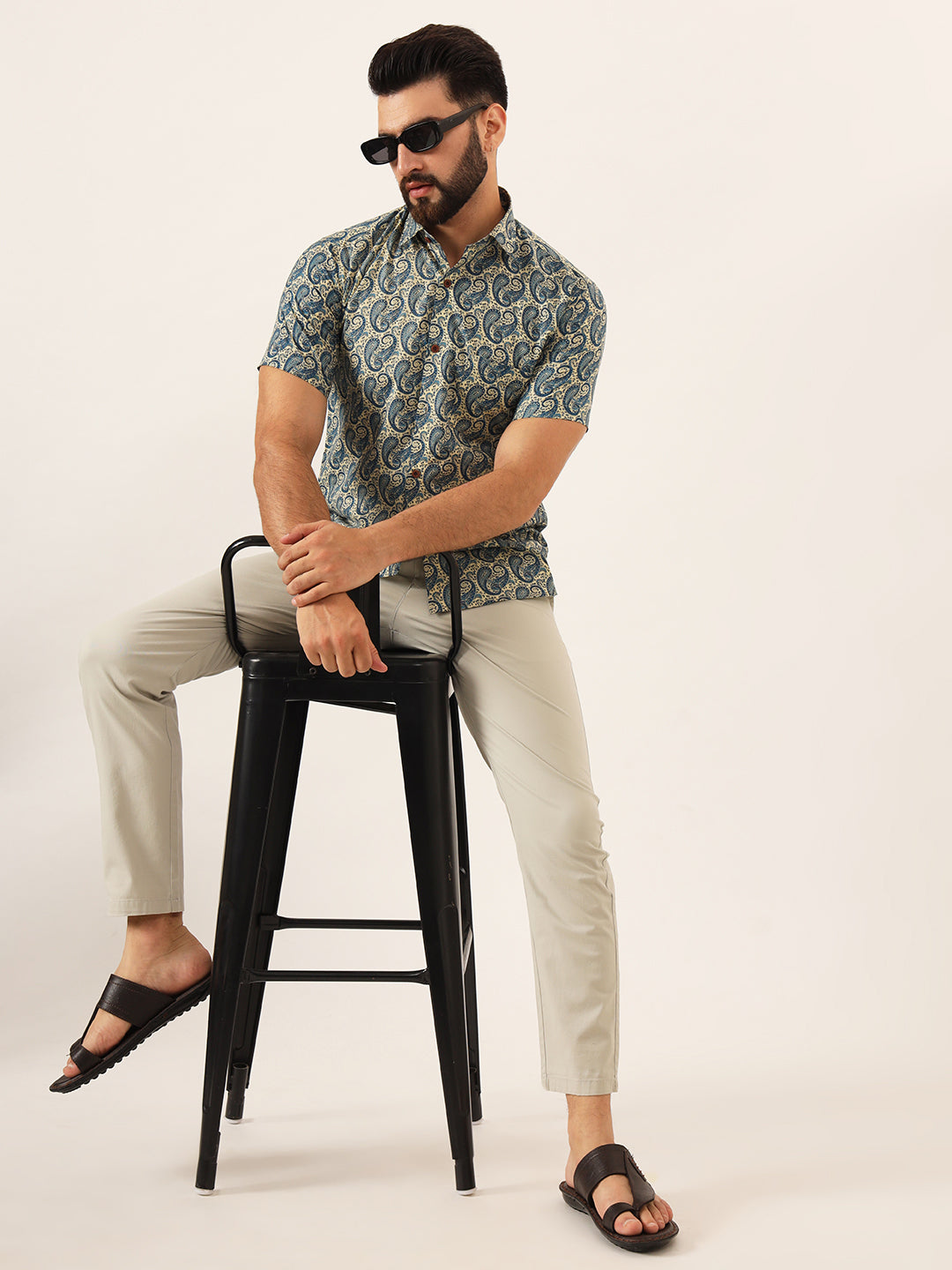 MILLENNIAL MEN Blue Paisley Print Pure Cotton Regular Fit Casual Shirt