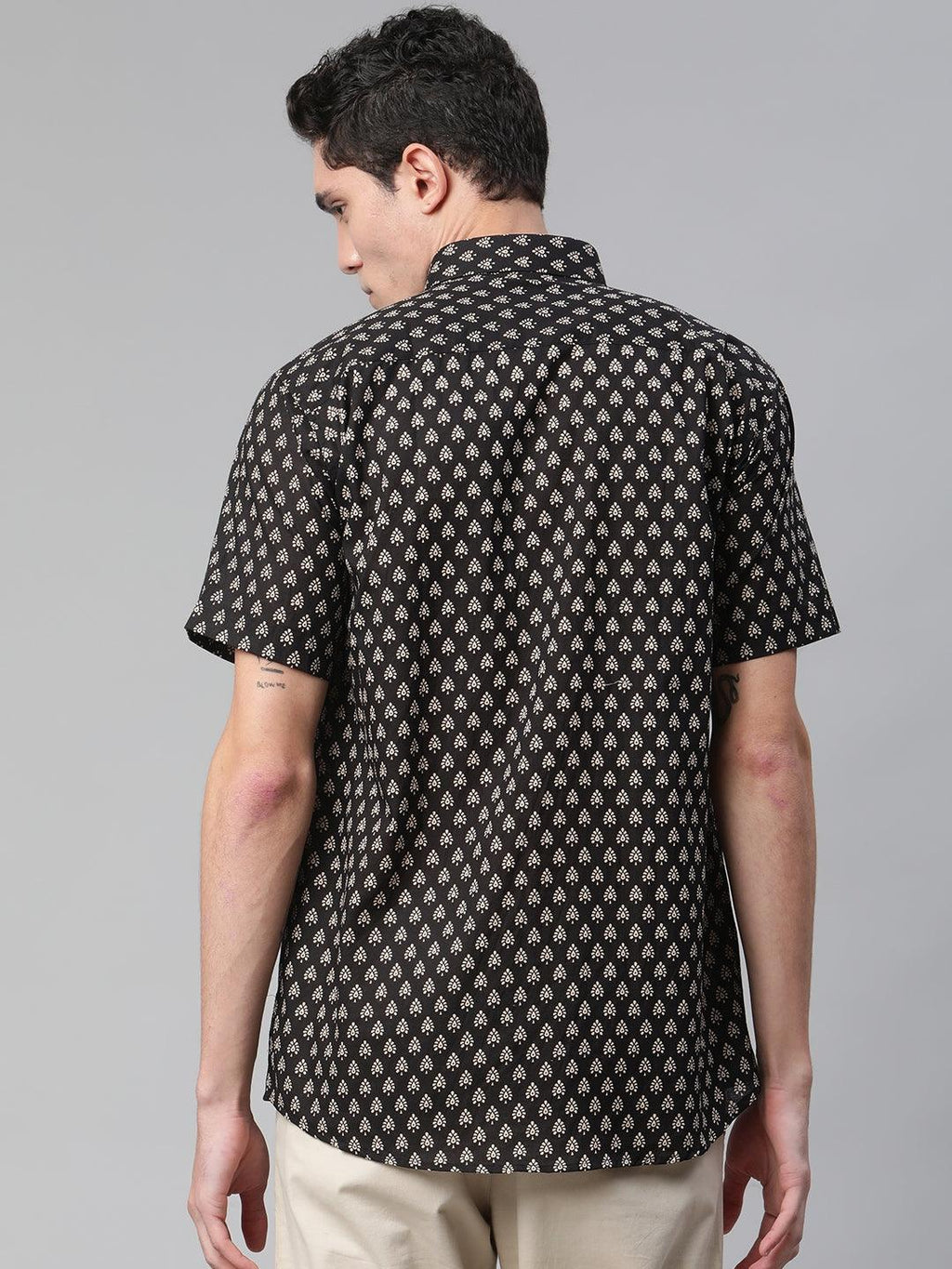 Millennial Men Black & Beige Cotton  Half Sleeve Shirt for Men-MMH0172 - divenaworld.com