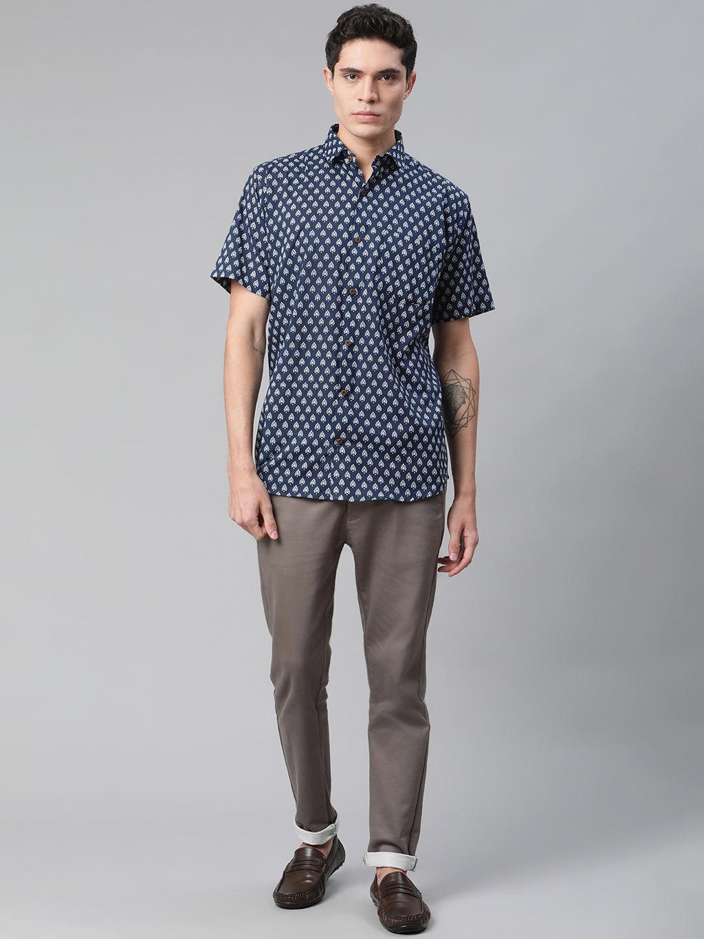 Millennial Men Indigo Blue & White  Cotton  Half Sleeve Shirt for Men-MMH0181 - divenaworld.com